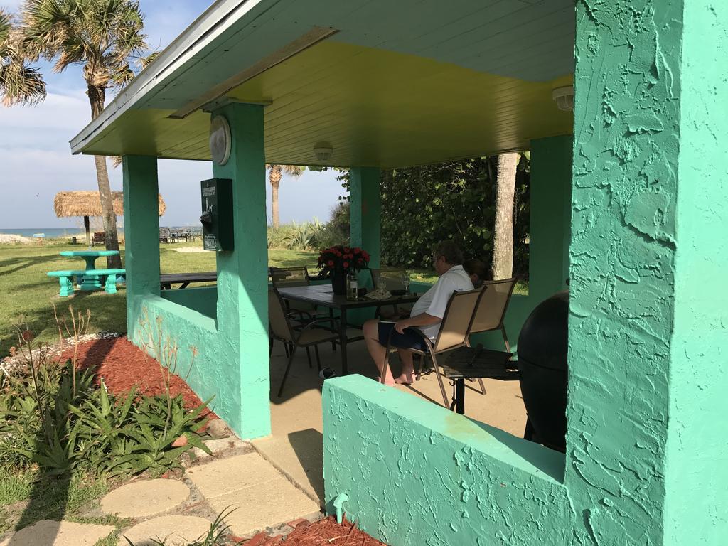 South Beach Inn - Коко Бийч Екстериор снимка